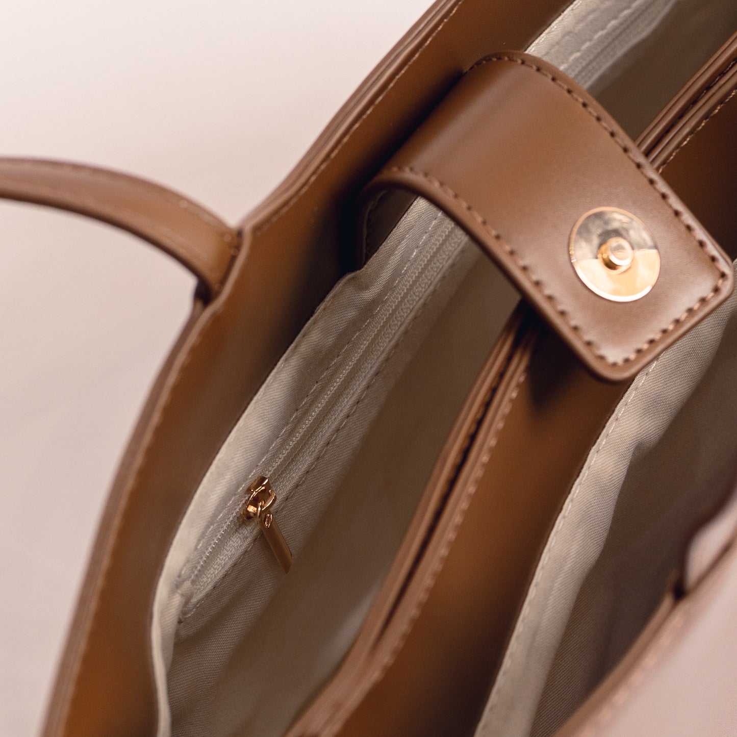 Elan Tote